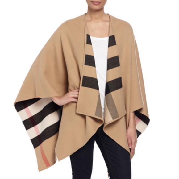 Burberry Reversible Check-To-Solid Wool Cape, Camel - Picture 5 of 10